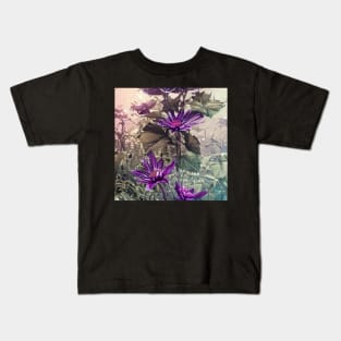 Flower on the meadow Kids T-Shirt